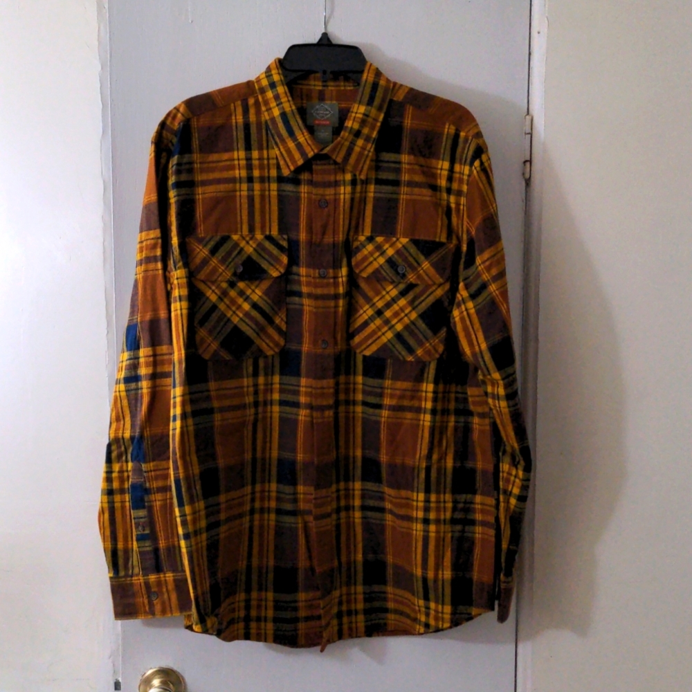 St John's Bay Men's Shirt XL